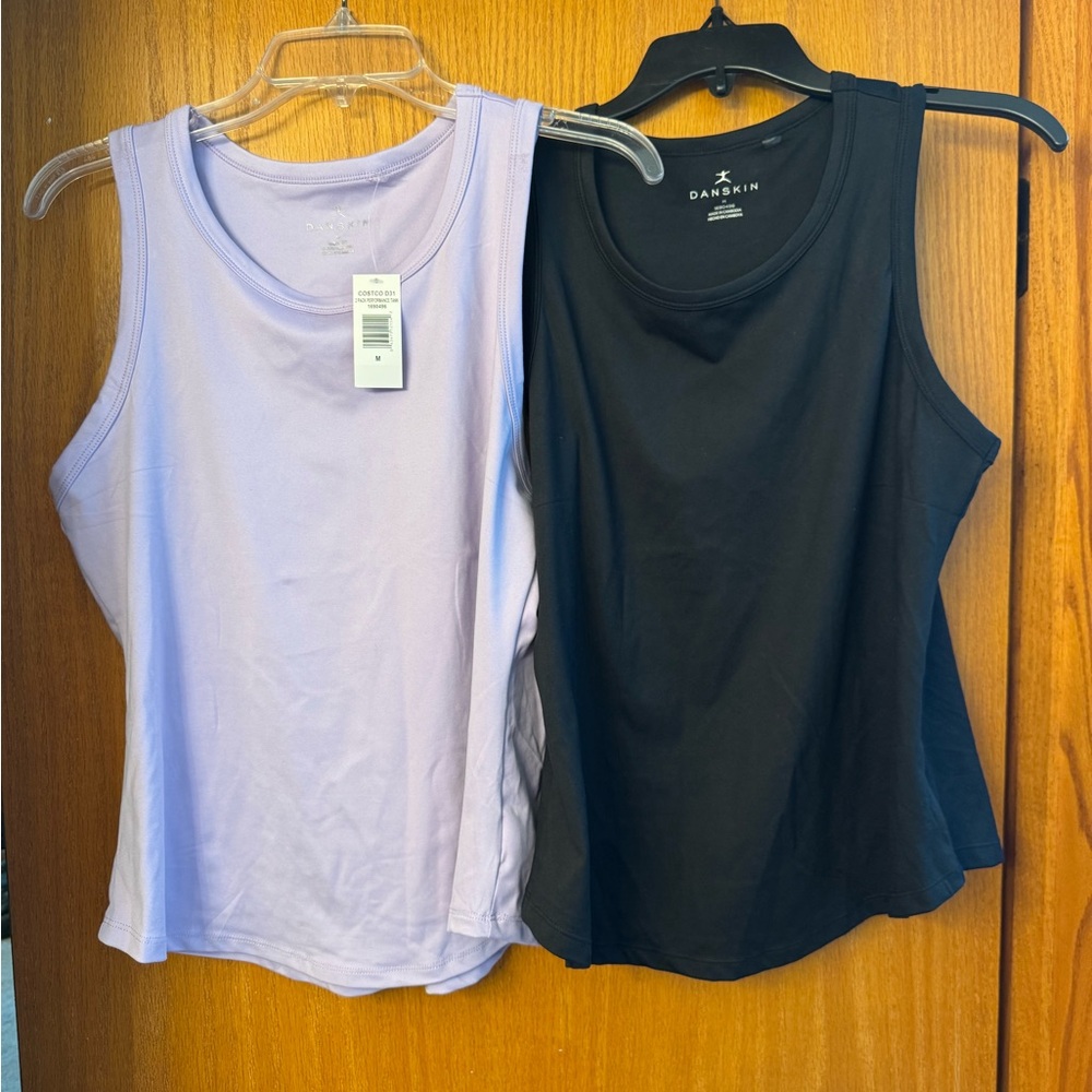 Danskin Women's Tank Tops lot of 2 in Black and Light Purple